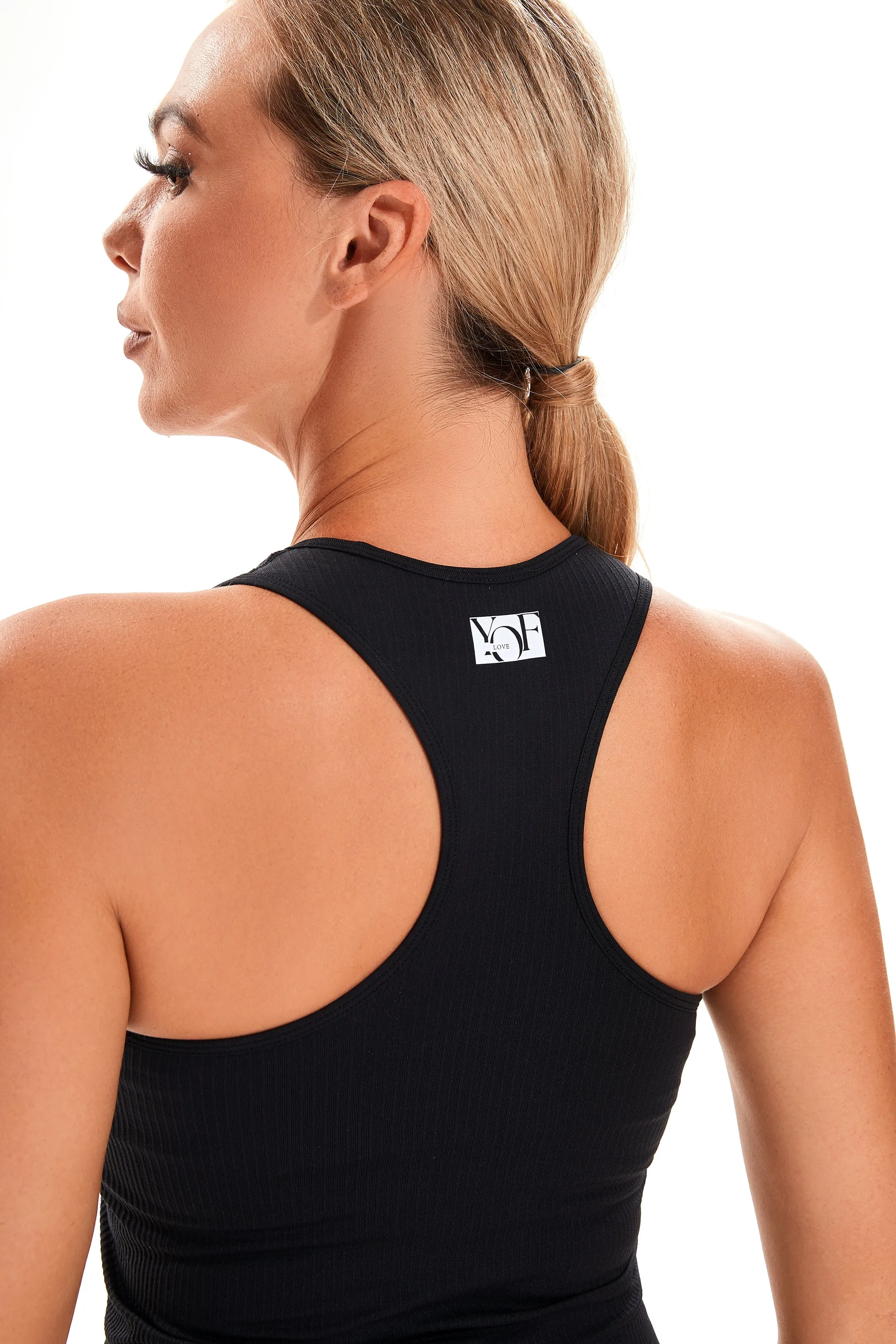 Essential Seamless Ribbed Tank Top with Built In Bra